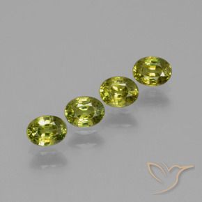 1.02 ct natürliche Medium Light Green Demantoider Granat-Edelsteine, Oval, VS
