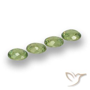 1.23 ct natürliche Warmes Grün Demantoider Granat-Edelsteine, Oval, VS