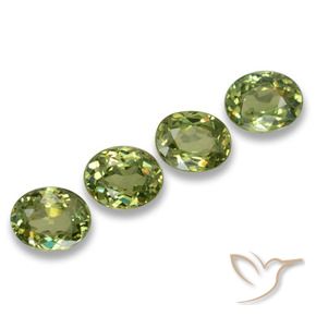 1.23 ct natürliche Olivgrün Demantoider Granat-Edelsteine, Oval, VS