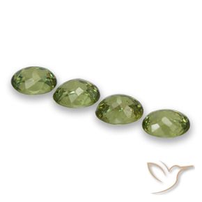 1.57 ct natürliche Helles Waldgrün Demantoider Granat-Edelsteine, Oval, VS