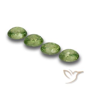 1.21 ct natürliche Mittelgrün Demantoider Granat-Edelsteine, Oval, VS