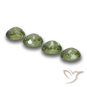 1.32 ct natürliche Helles Waldgrün Demantoider Granat-Edelsteine, Oval, VS