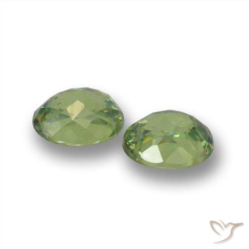0.96 ct natürliche Mittelgrün Demantoider Granat-Edelsteine, Oval, VS