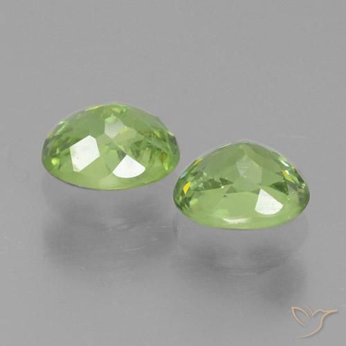 0.81 ct natürliche Warmes Grün Demantoider Granat-Edelsteine, Oval, VS-SI