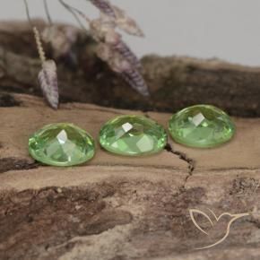 1.14 ct natürliche Waldgrün Demantoider Granat-Edelsteine, Oval, VVS-VS
