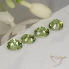 1.67 ct natürliche Waldgrün Demantoider Granat-Edelsteine, Oval, VVS-VS