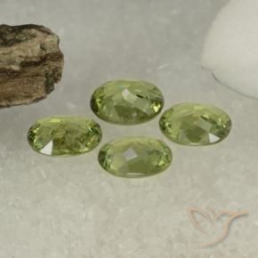 1.47 ct natürliche Olivgrün Demantoider Granat-Edelsteine, Oval, VS
