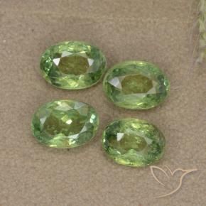 2.27 ct natürliche Waldgrün Demantoider Granat-Edelsteine, Oval, VS