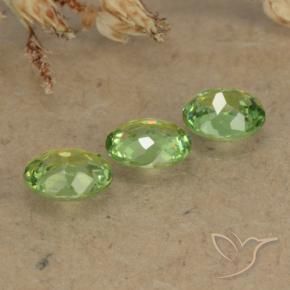0.88 ct natürliche Birnengrün Demantoider Granat-Edelsteine, Oval, VS-SI