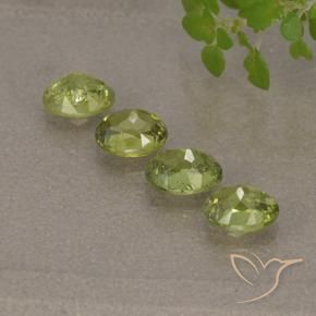 1.79 ct natürliche Warmes Waldgrün Demantoider Granat-Edelsteine, Oval, VS-SI