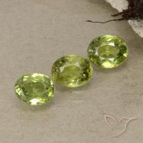 1.23 ct natürliche Olivgrün Demantoider Granat-Edelsteine, Oval, VS-SI