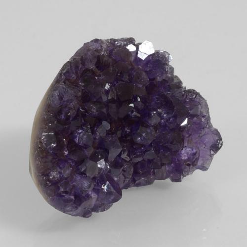 67,83 ctw natürlicher violetter Amethystdruse, Fantasieschliff, Lichtundurchlässig