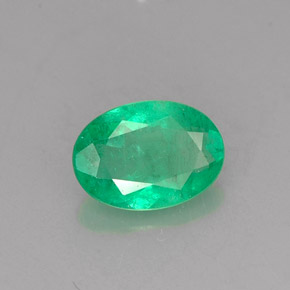 0,53 ctw natürlicher grüner Smaragd, Oval Schliff, SI-I1