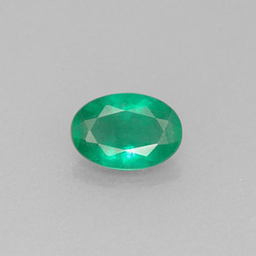 0,52 ctw natürlicher grüner Smaragd, Oval Schliff, I1