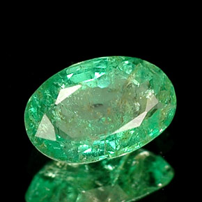 0,32 ctw natürlicher grüner Smaragd, Oval Schliff, I1