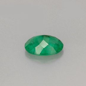 0,83 ctw natürlicher grüner Smaragd, Oval Schliff, I1