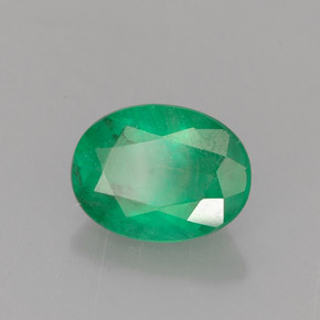 0,95 ctw natürlicher grüner Smaragd, Oval Schliff, I1