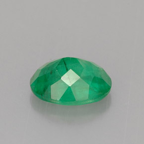 0,95 ctw natürlicher grüner Smaragd, Oval Schliff, I1