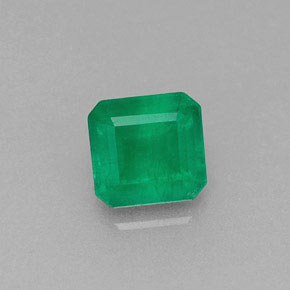 0,46 ctw natürlicher grüner Smaragd, Smaragdschliff, I1