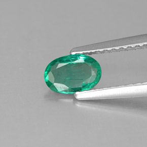 0,39 ctw natürlicher grüner Smaragd, Oval Schliff, SI-I1