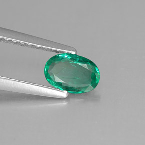 0,39 ctw natürlicher grüner Smaragd, Oval Schliff, SI-I1