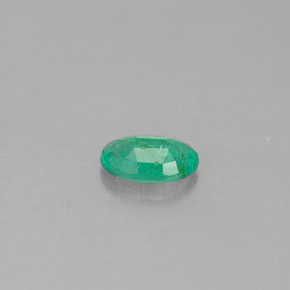 0,38 ctw natürlicher grüner Smaragd, Oval Schliff, SI-I1