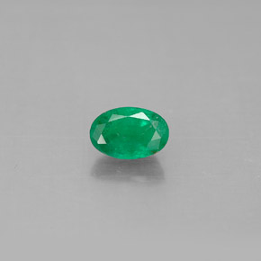 0,51 ctw natürlicher grüner Smaragd, Oval Schliff, SI-I1