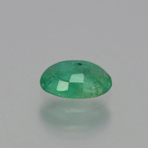 0,41 ctw natürlicher grüner Smaragd, Oval Schliff, SI-I1