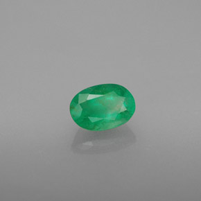 0,48 ctw natürlicher grüner Smaragd, Oval Schliff, SI-I1