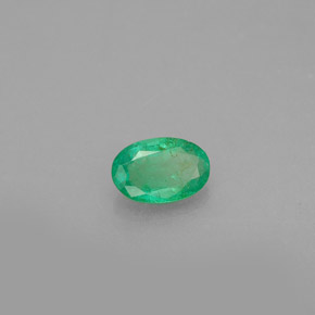 0,42 ctw natürlicher grüner Smaragd, Oval Schliff, SI-I1