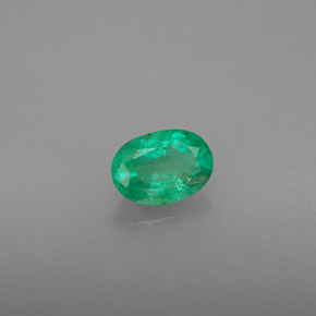 0,51 ctw natürlicher grüner Smaragd, Oval Schliff, SI