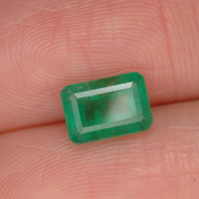 1,09 ctw natürlicher grüner Smaragd, Smaragdschliff, SI-I1