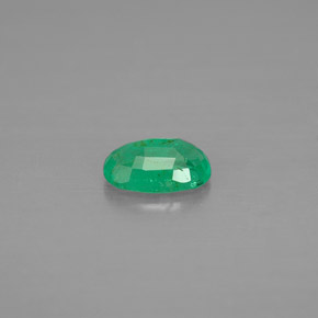 0,40 ctw natürlicher grüner Smaragd, Oval Schliff, VS-SI