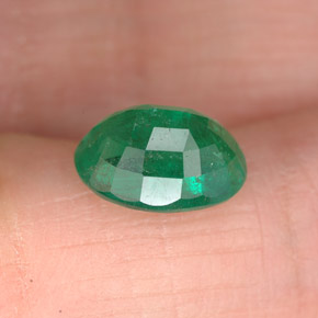 1,60 ctw natürlicher grüner Smaragd, Oval Schliff, SI