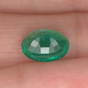 1,73 ctw natürlicher grüner Smaragd, Oval Schliff, VS-SI