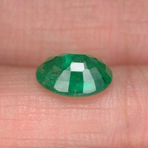 1,56 ctw natürlicher grüner Smaragd, Oval Schliff, SI