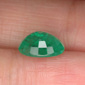 1,85 ctw natürlicher grüner Smaragd, Oval Schliff, SI-I1