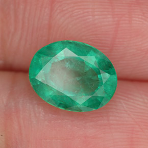 1,87 ctw natürlicher grüner Smaragd, Oval Schliff, SI