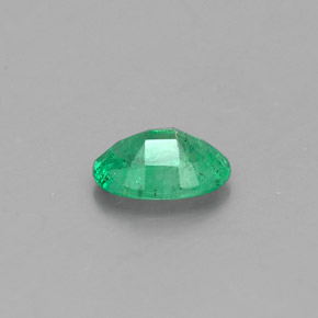 0,38 ctw natürlicher grüner Smaragd, Oval Schliff, SI-I1