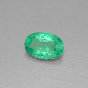 0,33 ctw natürlicher grüner Smaragd, Oval Schliff, SI