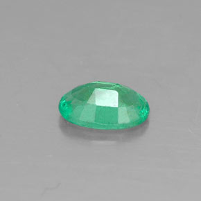 0,33 ctw natürlicher grüner Smaragd, Oval Schliff, SI