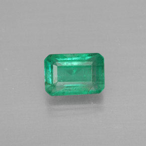 0,55 ctw natürlicher grüner Smaragd, Smaragdschliff, SI-I1