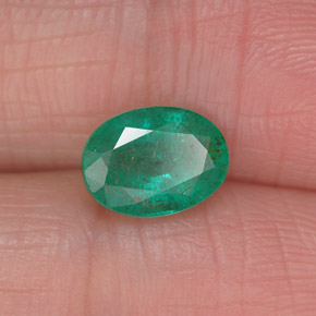 1,13 ctw natürlicher grüner Smaragd, Oval Schliff, SI-I1