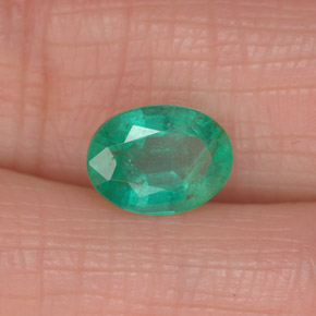 1,13 ctw natürlicher grüner Smaragd, Oval Schliff, SI-I1