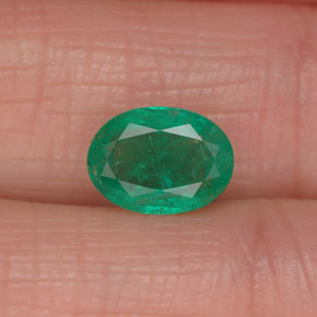 1,13 ctw natürlicher grüner Smaragd, Oval Schliff, I1