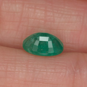 1,27 ctw natürlicher grüner Smaragd, Oval Schliff, I1