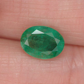 1,26 ctw natürlicher grüner Smaragd, Oval Schliff, I1