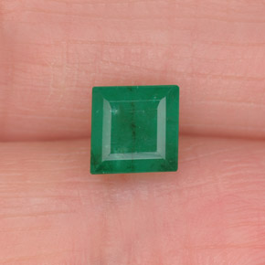 0,75 ctw natürlicher grüner Smaragd, Quadrat, I1