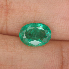 1,06 ctw natürlicher grüner Smaragd, Oval Schliff, SI-I1