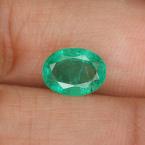 1,07 ctw natürlicher grüner Smaragd, Oval Schliff, SI-I1
